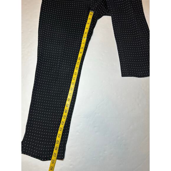 Chico’s Black & White Polka Dot Knit Pants Size 1 US 8 Stretch Front Zipper - Picture 2 of 9